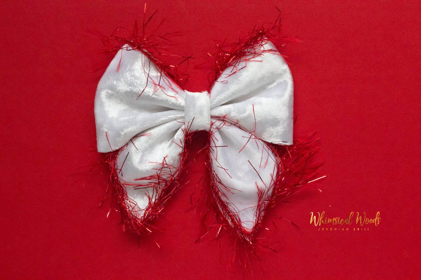 4" White Velvet Harlow Bow with Red Tinsel